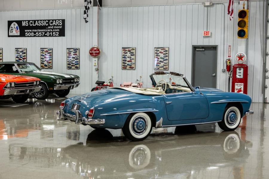  Mercedes-Benz 190 SL (Bm.121.042) 1962 года  (фото 2 из 175)